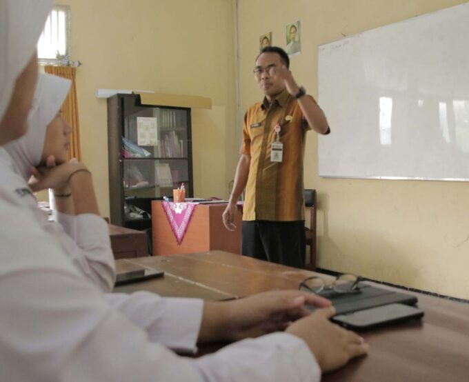 MANFAAT SEKOLAH RAMAH ANAK